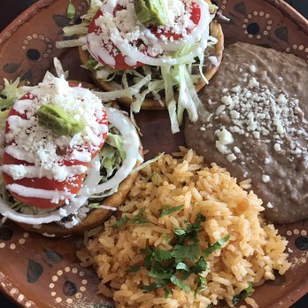 Torres Mochas - Sopes - Mexican Near Me - Paris, Texas