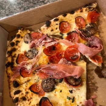 Cane Rosso - Truffle Pizza added pepperoni! LITTYYYYY only good things to say about this! - Pizza Near Me - Dallas, Texas