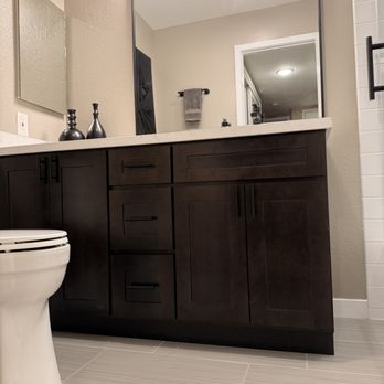 Top Notch Flood - Bathroom Refresh - Damage Restoration Near Me - San Marcos, California Top Notch Flood - Bathroom Refresh - Damage Restoration Near Me - San Marcos, California