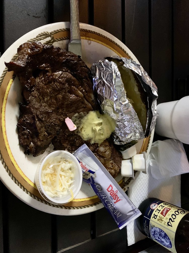 BROADWAY BAR & GRILL Updated September 2024 19 Photos 208