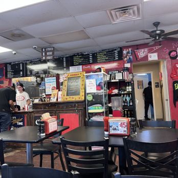 Beth's Burger Bar - American Near Me - Orlando, Florida Beth's Burger Bar - American Near Me - Orlando, Florida