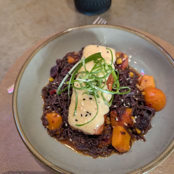 Almighty Bistro - Salmon - Gluten-Free Near Me - El Dorado Hills, California