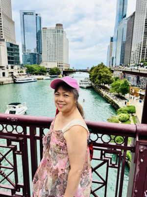 Chicago Riverwalk by null