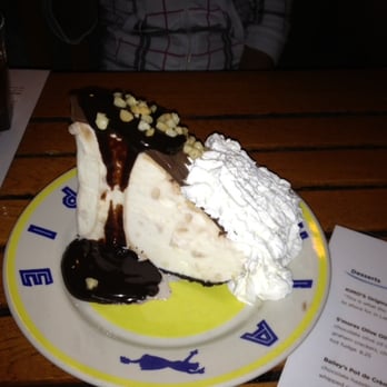 Jake's - Hula Pie -- macadamia nut ice cream, Oreo crust, whipped cream, fudge sauce - New American Near Me - Del Mar, California