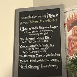 Sandzsoul Wellness - Even had the cutest option for listening to health podcasts during the treatment