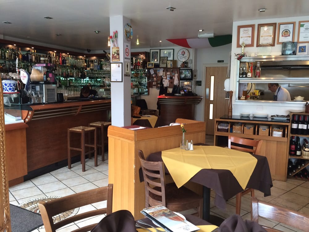 BAR ALDO’S 11 Coalgate, Alloa, Clackmannanshire, United Kingdom