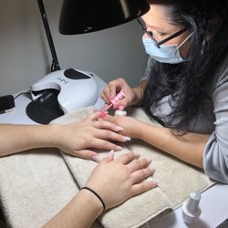 Relax Nail Salon