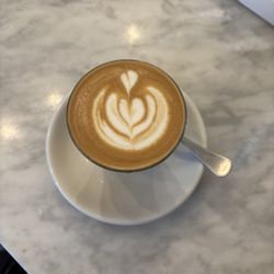 Little Victories Coffee Roasters - Macademia Milk Latte