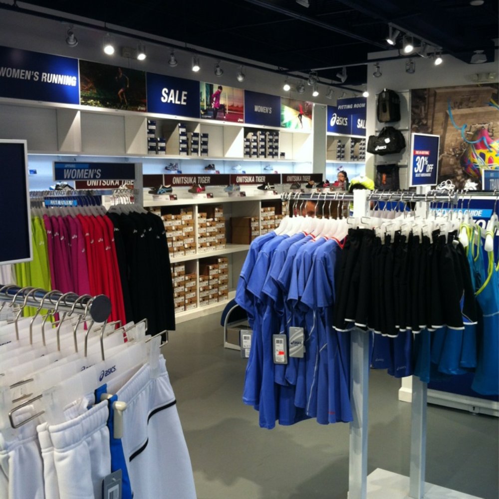 ASICS Outlet - Shoe Stores Near Me - Livermore, California