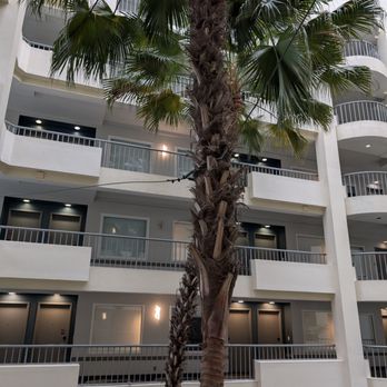Hilton Boca Raton Suites - Hotels Near Me - Boca Raton, Florida