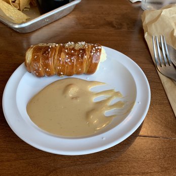 Shale Creek Brewing - Pretzel Rolls - Breweries Near Me - Franklin, Indiana