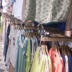 J.Closet - J.Closet入面嘅衫，顏色柔和