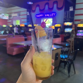 Happy Valley Arcade Bar - Bars Near Me - Beacon, New York