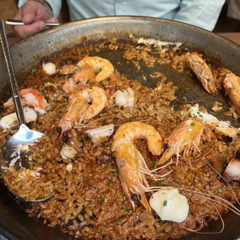 Teleferic Barcelona - Lobster paella with shrimp and octopus - could've used a little mirepoix... definitely would've given you a little better flavor - l - Cocktail Bars Near Me - Los Angeles, California