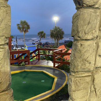 Magic Carpet Golf - Amusement Parks Near Me - Galveston, Texas Magic Carpet Golf - Amusement Parks Near Me - Galveston, Texas