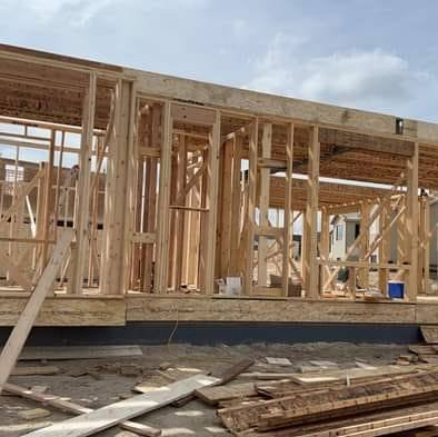 Slide of Jorges Roofing & Construction