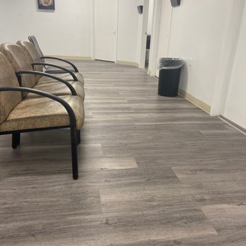 Mendoza Manuel, MD - The waiting room area is super clean - Family Practice Near Me - Norwalk, California Mendoza Manuel, MD - The waiting room area is super clean - Family Practice Near Me - Norwalk, California