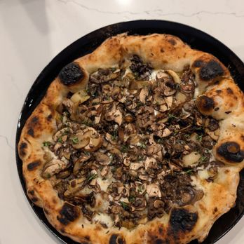 Pizzeria Sei - Funghi - Pizza Near Me - Los Angeles, California