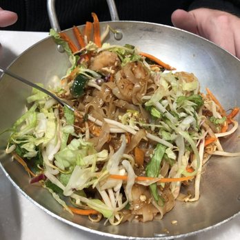 Asia Gourmet - Phad Thai - Chinese Near Me - Berlin, BE