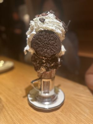 Black Tap Craft Burgers & Beer by null