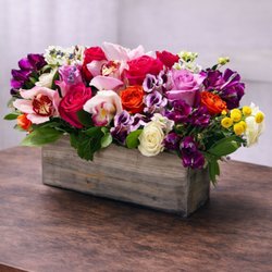 Laguna Beach Florist - "Cheerful"