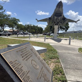 Mayors Park at Freedom Lake - Parks Near Me - Pinellas Park, Florida