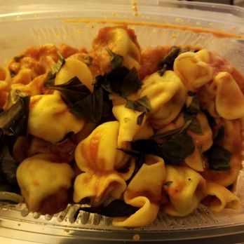 Fratellini Caffè - To-go stuffed pasta dish - Italian Near Me - Levallois-Perret, 92