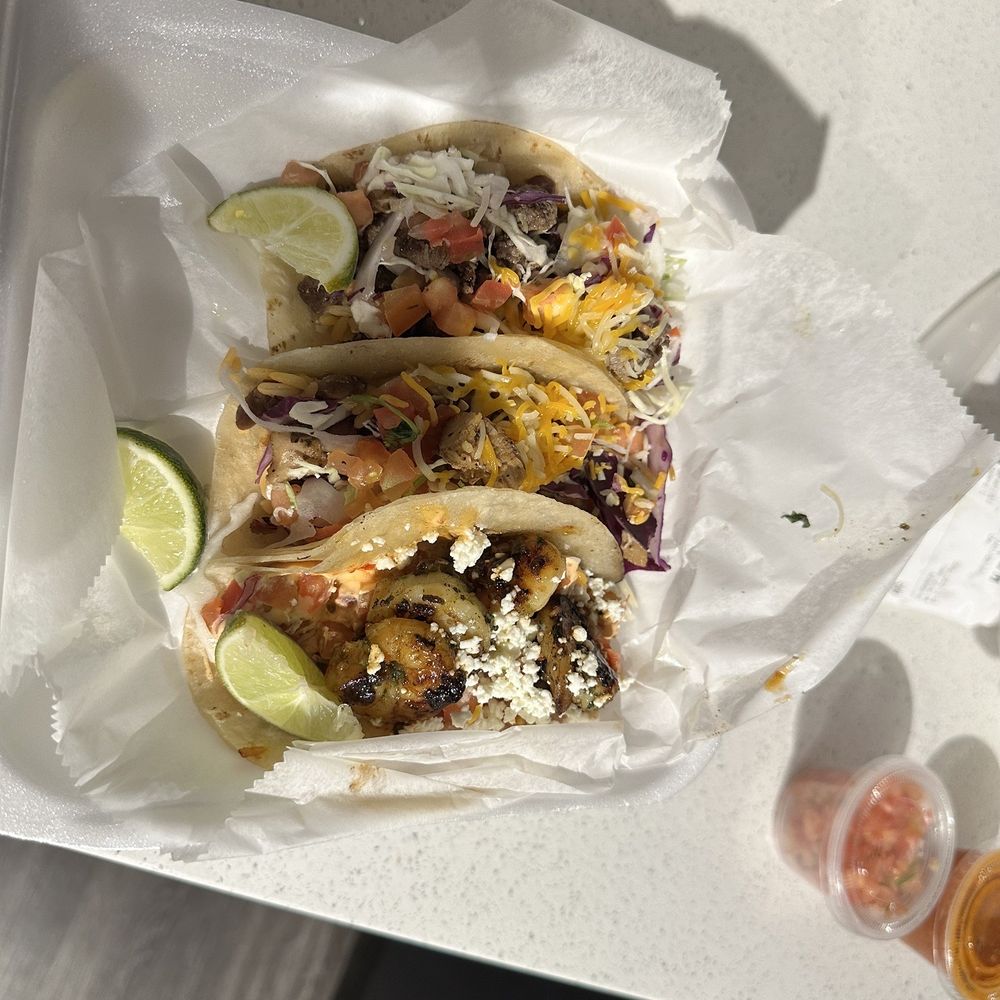The Beach House - Sweet shrimp taco: this will be my first time trying this one. I will update you after I eat it. - Mexican Near Me - Phoenix, Arizona The Beach House - Sweet shrimp taco: this will be my first time trying this one. I will update you after I eat it. - Mexican Near Me - Phoenix, Arizona