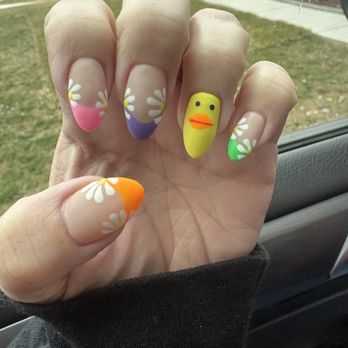 Yasters Signature Nails - Nail Salons Near Me - Kitchener, Ontario
