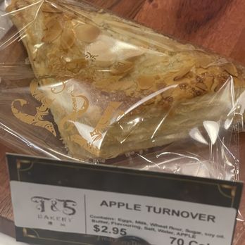 T&5 Cafe Bakery - Apple turnovers - Bakeries Near Me - Folsom, California T&5 Cafe Bakery - Apple turnovers - Bakeries Near Me - Folsom, California