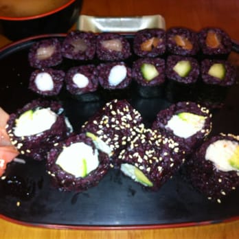 Akira Sushi - Maki 18 pcs combo (Cali, Kappa, Ebi, Tuna, Salmon)  - black rice ($11.50) - Sushi Bars Near Me - Vancouver, British Columbia