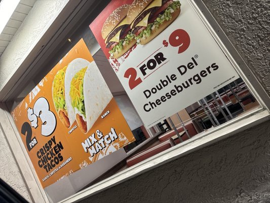 Del Taco by null