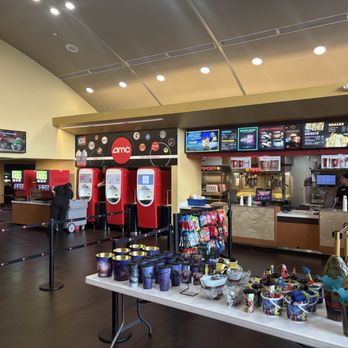 AMC Bowles Crossing 12 - Cinema Near Me - Littleton, Colorado AMC Bowles Crossing 12 - Cinema Near Me - Littleton, Colorado