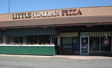 Little Italian Pizza by null