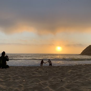 Gray Whale Cove State Beach - Beaches Near Me - Half Moon Bay, California