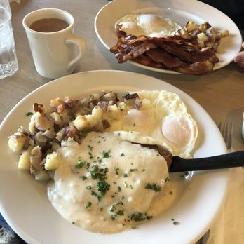 Wildberries - Chicken fried steak, red potatoes and OE eggs. - Breakfast & Brunch Near Me - Mesa, Arizona Wildberries - Chicken fried steak, red potatoes and OE eggs. - Breakfast & Brunch Near Me - Mesa, Arizona