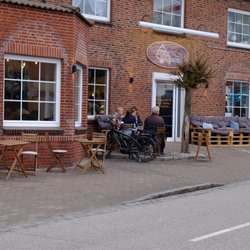 CAKE - Cafe & Keramik