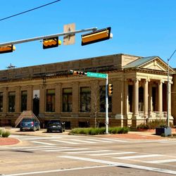 City of Terrell - The historic First National Bank building - it was really beautiful but didn't seem like you could go inside