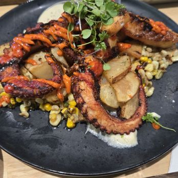 Ruta 15 Ceviche Bar Mexican Kitchen - Pulpo zarandeado - Sports Bars Near Me - Long Beach, California