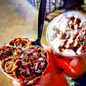 Urban Ice - a hand holding a cup of icecreepe - Creperies Near Me - Norfolk, Virginia Urban Ice - a hand holding a cup of icecreepe - Creperies Near Me - Norfolk, Virginia