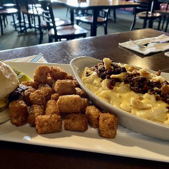 Houndstooth Public House - Pubs Near Me - Eugene, Oregon