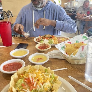 Esperanza Mexican Restaurant - Mexican Near Me - Marlow, Oklahoma Esperanza Mexican Restaurant - Mexican Near Me - Marlow, Oklahoma