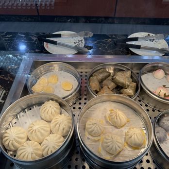 Lin’s Seafood And Sushi Buffet - Buffets Near Me - San Antonio, Texas