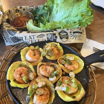 Me’s Kitchen - Banh Khot - Vietnamese Near Me - Sacramento, California