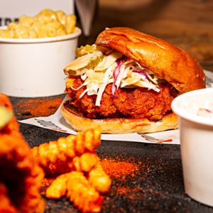 HALAL BUNS - Updated February 2025 - 25 Photos - 1537 Stanley St, New