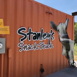 Stanley's Snack Shack