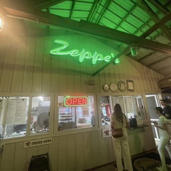 Zeppe's Pizzeria - Italian Near Me - Geneva, Ohio Zeppe's Pizzeria - Italian Near Me - Geneva, Ohio