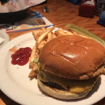 Glory Days Grill - The Hall of Fame Cheeseburger deserves to be in the hall of fame somewhere. - American Near Me - Richmond, Virginia