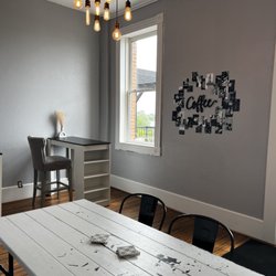 Coffee Cove - Plenty of seating