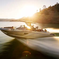Fred's Marine - All new 2027 Centurion Boats RS265